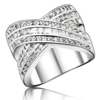 0F233 - High-Polished 925 Sterling Silver Ring with AAA Grade CZ  in Clear