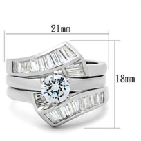 SS025 - Silver 925 Sterling Silver Ring with AAA Grade CZ  in Clear