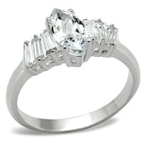 SS045 - Silver 925 Sterling Silver Ring with AAA Grade CZ  in Clear