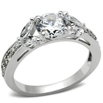 SS059 - Silver 925 Sterling Silver Ring with AAA Grade CZ  in Clear